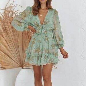 Knot Front V-Neck Ruffles Long Sleeve Floral Print Swing Mini Dress - Size L